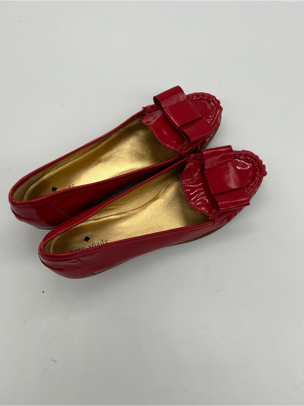 kate spade Red Patent Leather Bow Loafers with Gold Insole - Picture 4 of 6